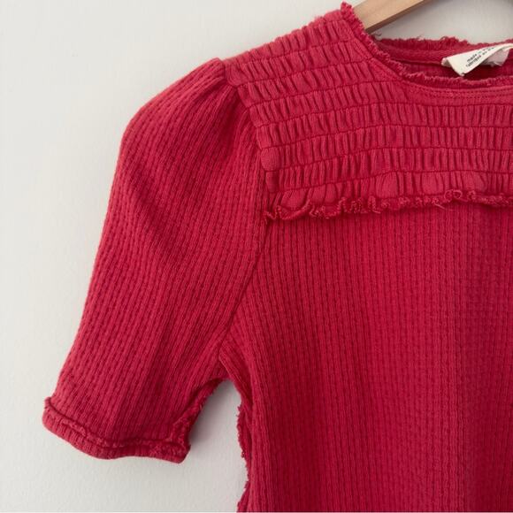 Free People We the Free Smocked Neck Short Sleeve Top Textured Knit Raw Hem EUC - Picture 5 of 12